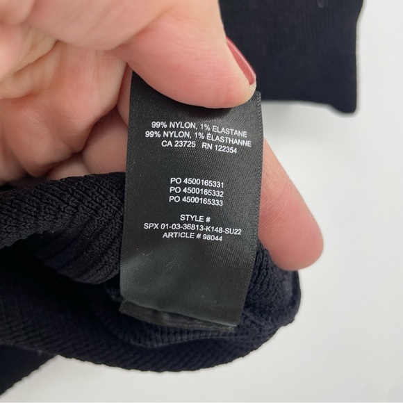 Aritzia Babaton Ribbed off the Shoulder Top black total eclipse sculpt knit Sz S - Picture 4 of 7